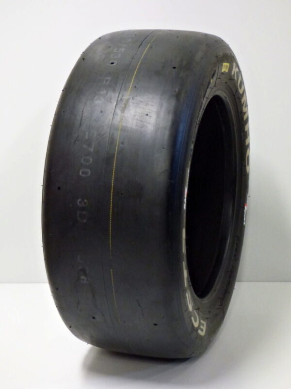 Kumho S700 220/540 R13